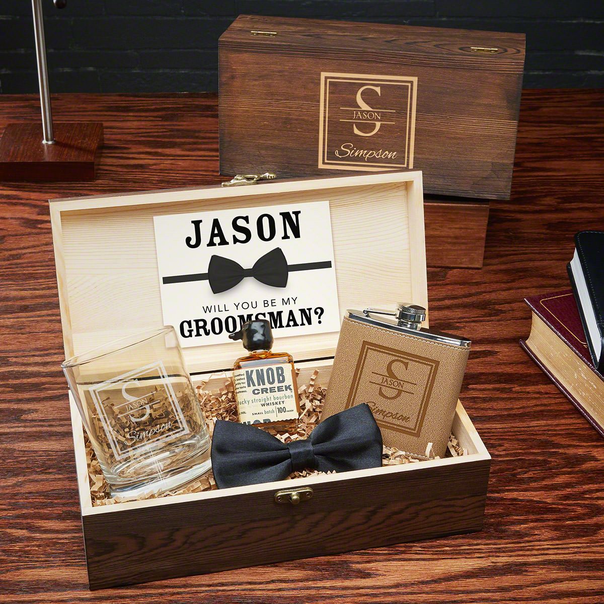 https://images.homewetbar.com/media/catalog/product/7/0/7093-oakhill-personalized-best-man-gift-box-set-flask-whiskey-glass-bowtie-up-7-23.jpg?store=default&image-type=image