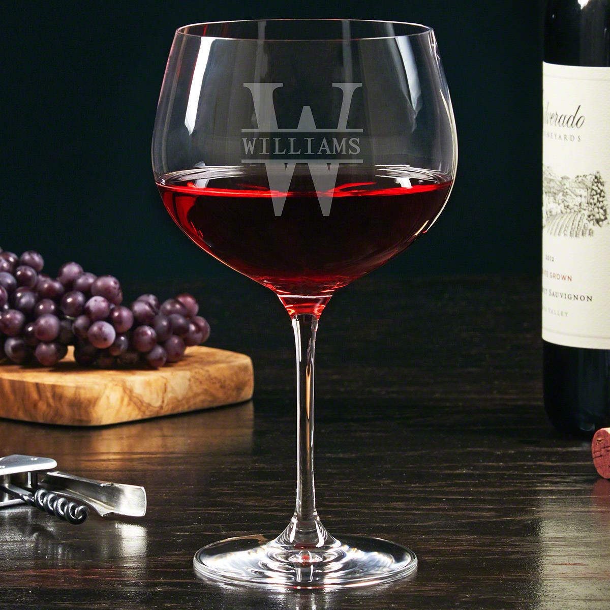 https://images.homewetbar.com/media/catalog/product/8/4/8473-oakmont-red-wine-balloon-glass.jpg?store=default&image-type=image
