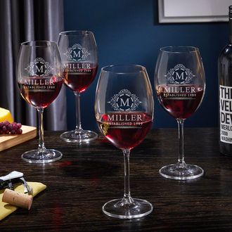 https://images.homewetbar.com/media/catalog/product/h/a/hamilton-personalized-wine-glasses_-set-of-4-p_10480_1.jpg?store=default&image-type=image&tr=w-330