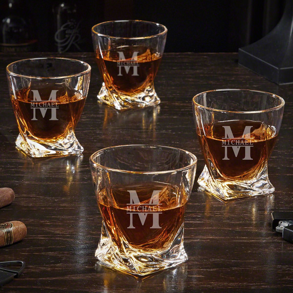 https://images.homewetbar.com/media/catalog/product/o/a/oakmont-set-of-four-twist-personalized-whiskey-glasses_9290.jpg?store=default&image-type=image