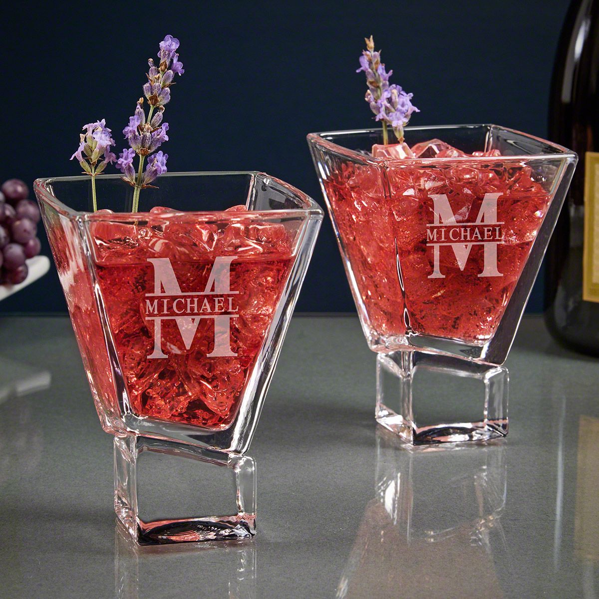 https://images.homewetbar.com/media/catalog/product/o/a/oakmont-set-of-two-personalized-cocktail-glasses_9612.jpg?store=default&image-type=image